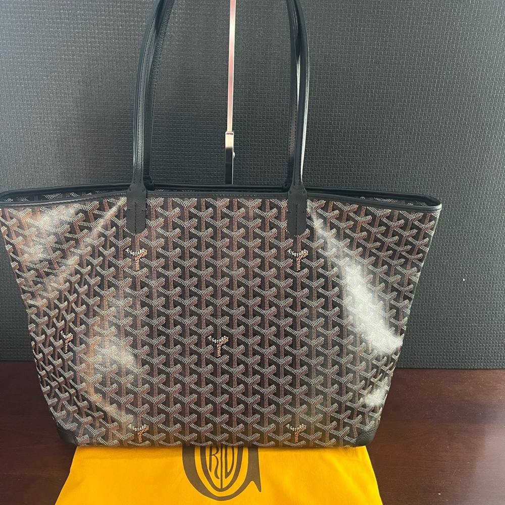 3200 Goyard Artois MM